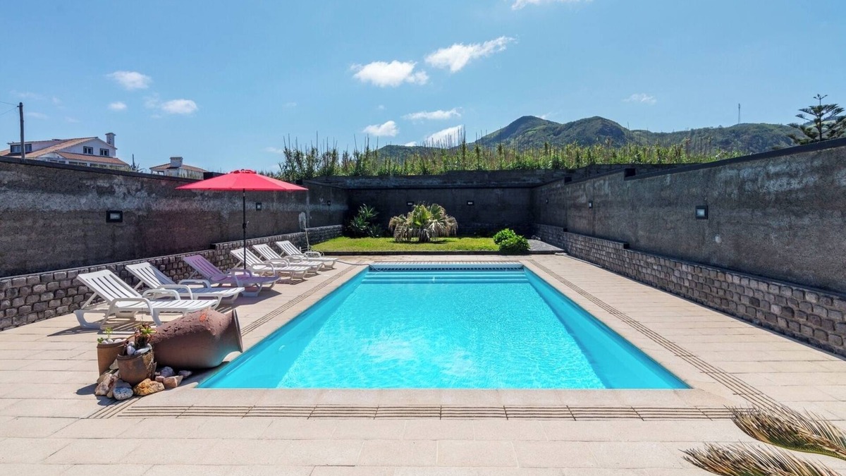Sao Miguel Island Villa | Refúgio do Sol Seaside Villa Heated Saltwater Pool