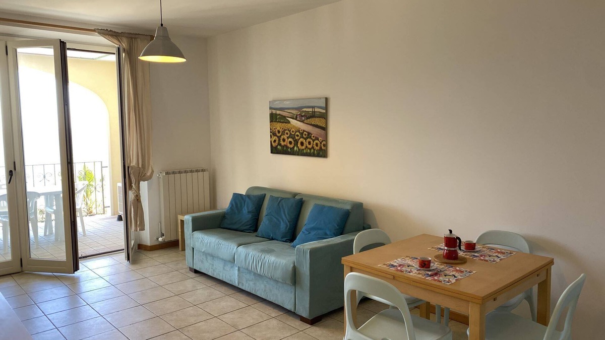 Villa Musone Apartment | Ref. 33 Summer rental – Seafront apartment