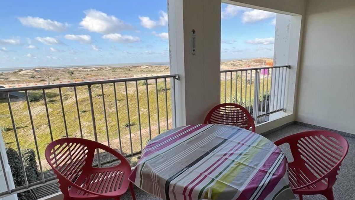 Soulac-sur-Mer Apartment | Ref 525 - Apartment classified 2* overlooking the ocean beaches