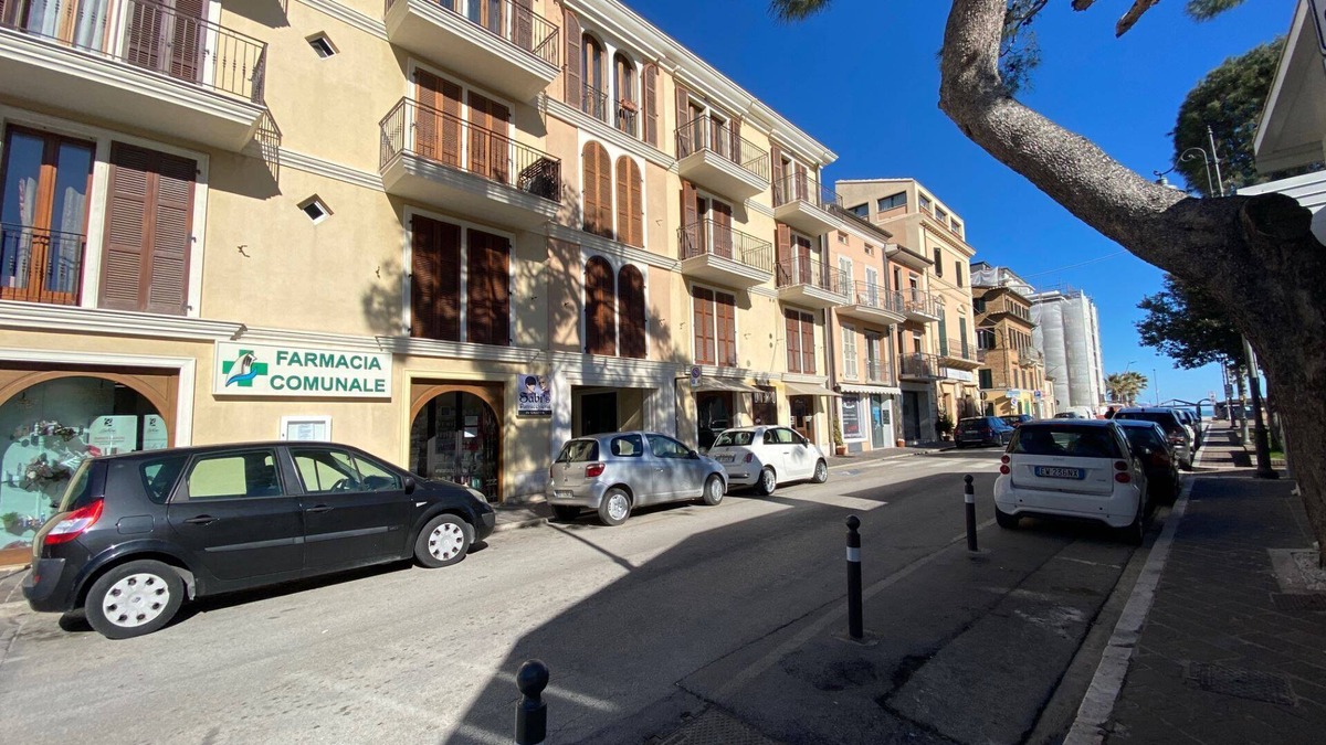Villa Musone Apartment | Ref 96 Summer Rental – Central two bedroom apartment with two bathrooms