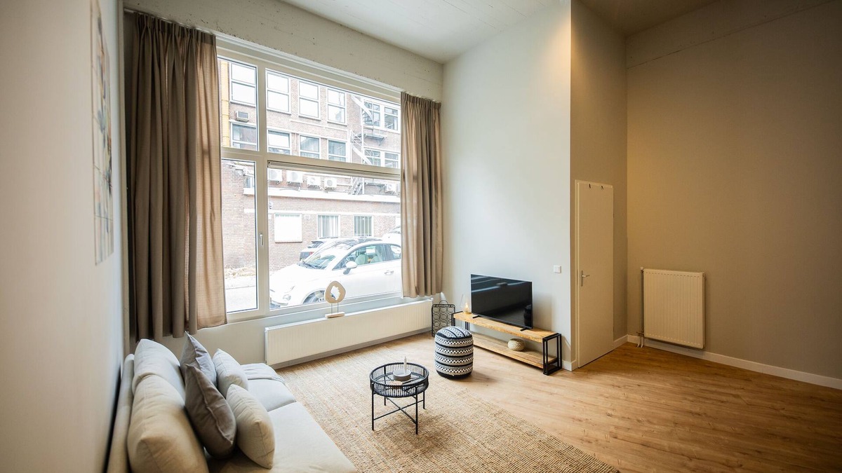 Stadsdriehoek Apartment | Refined Retreat 2BDR Apartment BSH27