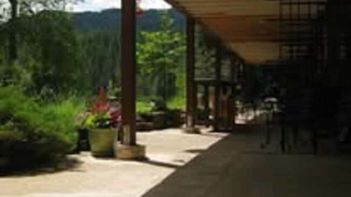 Kooskia Hotel | Reflections Inn