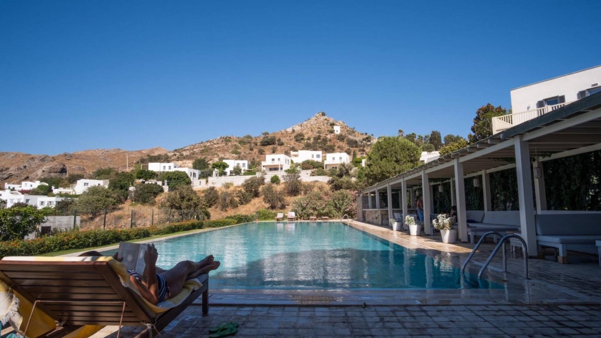 Gumusluk Villa | Refreshing House with Shared Pool in Gumusluk
