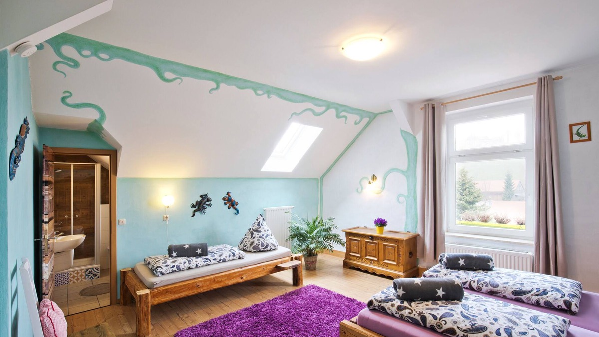 Oybin Apartment | Refreshingly creative & spacious apartment "Hochfilzen"