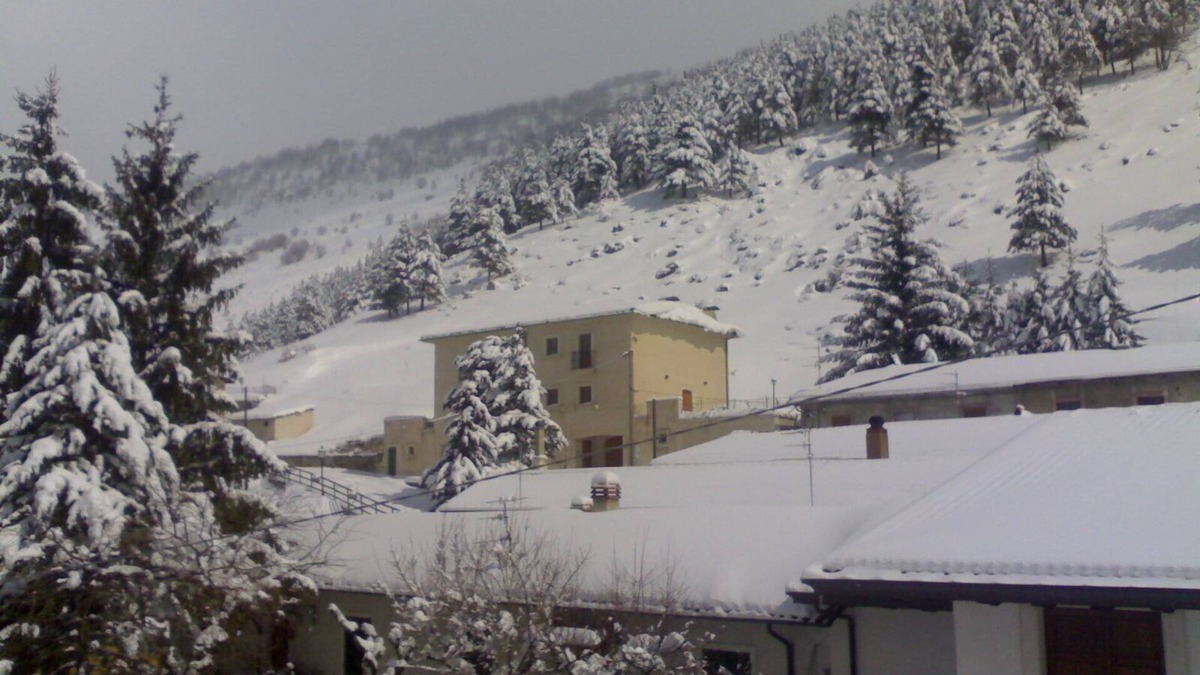 Bisegna Apartment | Refuge House Piè di Monte