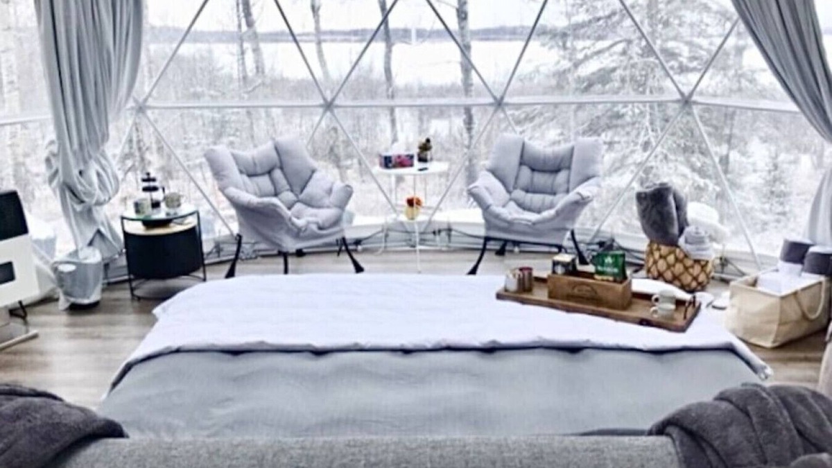 Central Alberta House | Refuge Bay's Ignis Dome - Luxury Off Grid Escape