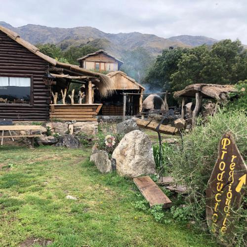 Merlo Ski Chalet | REFUGIOS de MONTAÑA CABEZA DEL INDI0