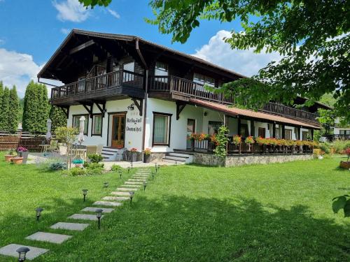 Bran House | Refugiul Domnitei