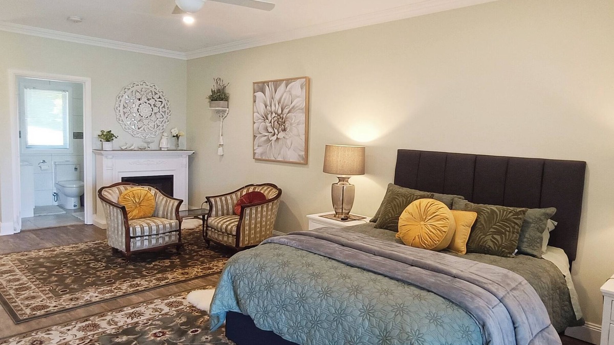 Sassafras House | Regal Room - Lakeside @ Glen Elborne Estate