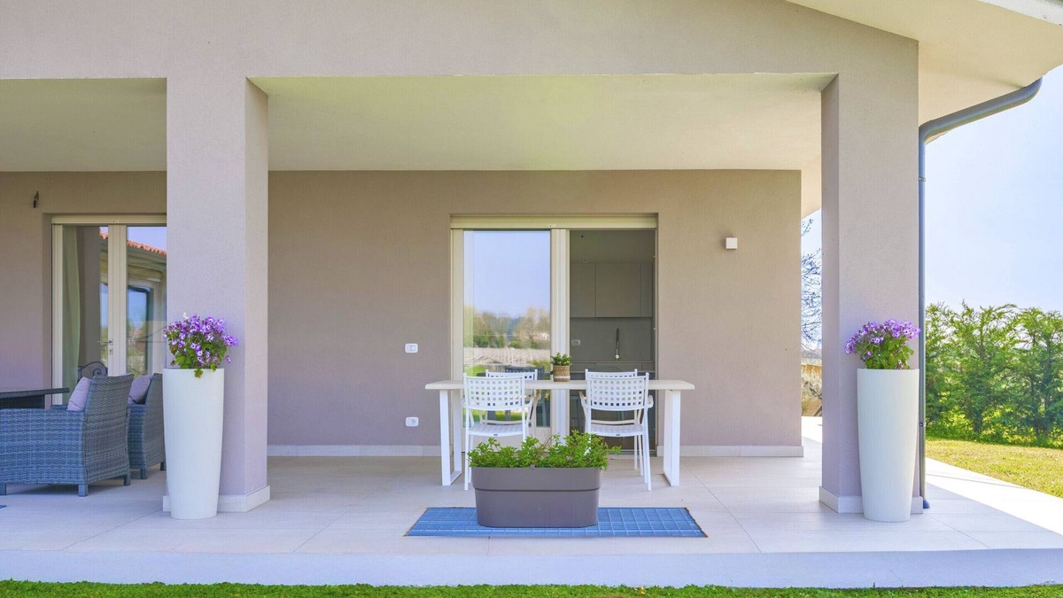 Colà Di Lazise Apartment | Regarda - Lagobaldo Apartment with pool and garden