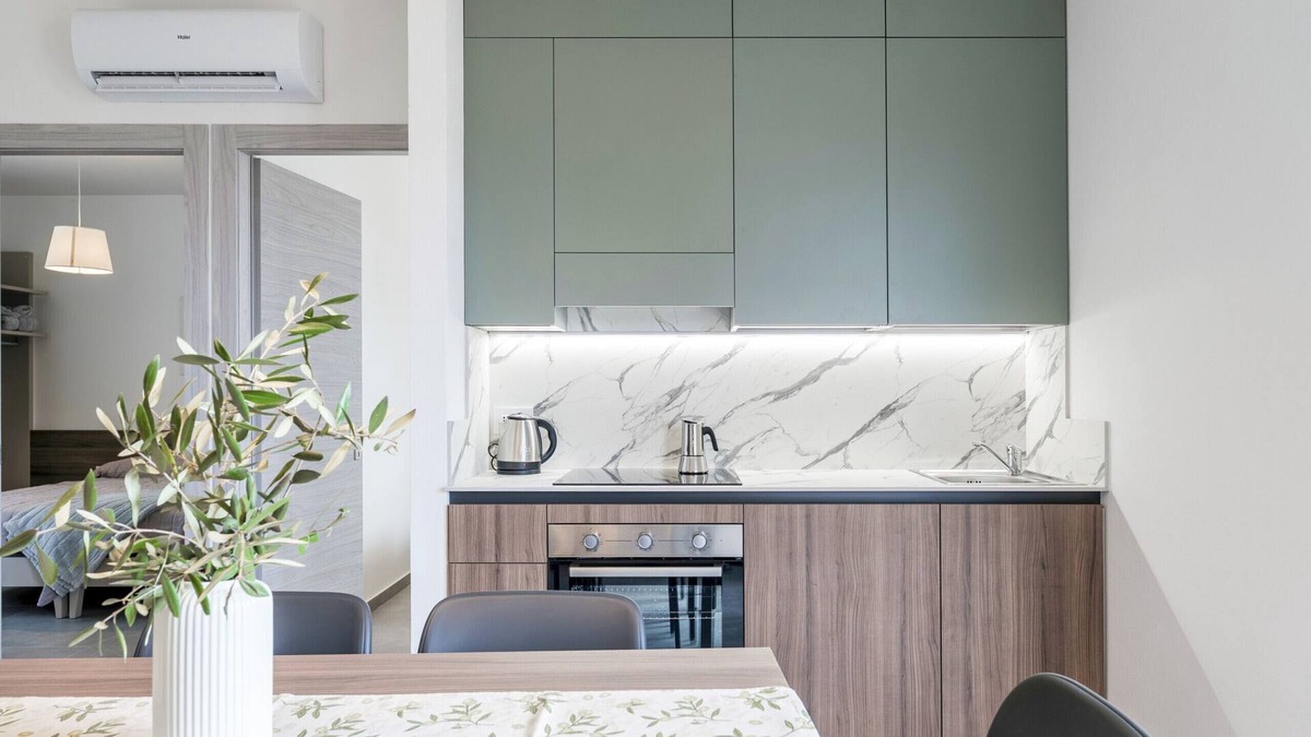 Lazise Apartment | Regarda - Modern and spacious apartment Caesar with pool