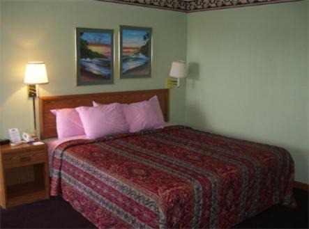 Fayetteville Hotel | Regency Inn