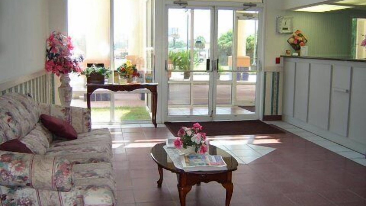 Milton Hotel | Regency Inn