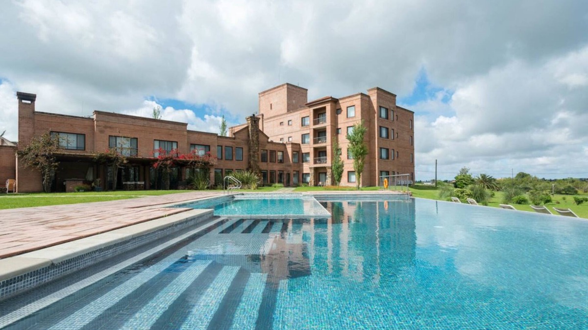 Montevideo Department Hotel | Regency Park Hotel
