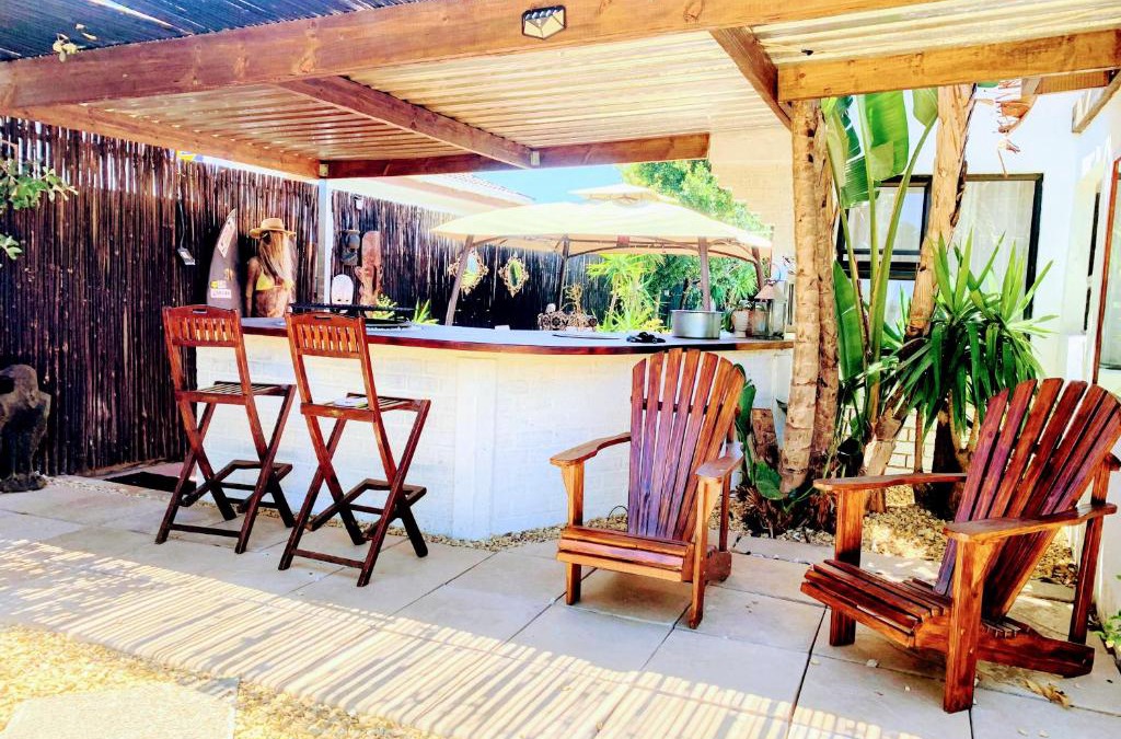 Parklands Apartment | Regent Casa's - Cape Towns Blouberg Area - Where 20 people can stay