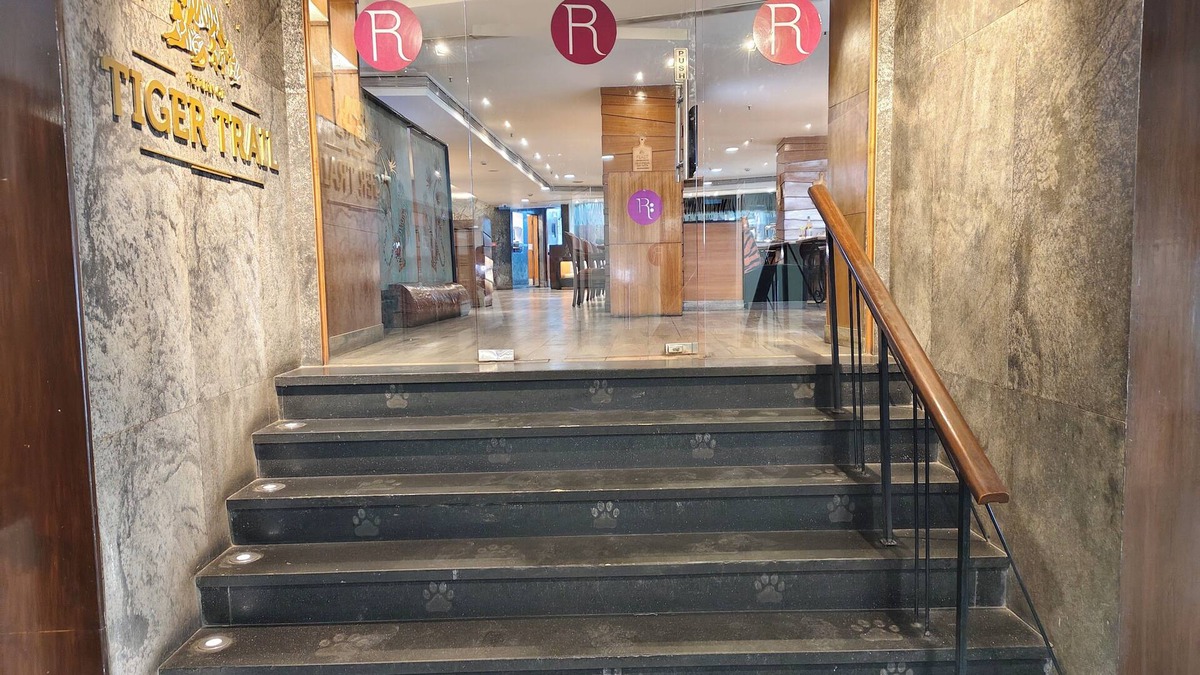 Shivaji Nagar Hotel | Regenta Place Bangalore, Cunningham Road