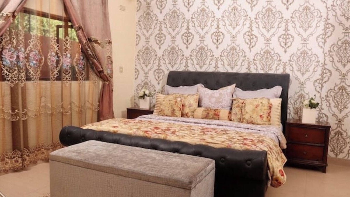 Victoria Falls Villa | Regina Francesca Villa. Heritage