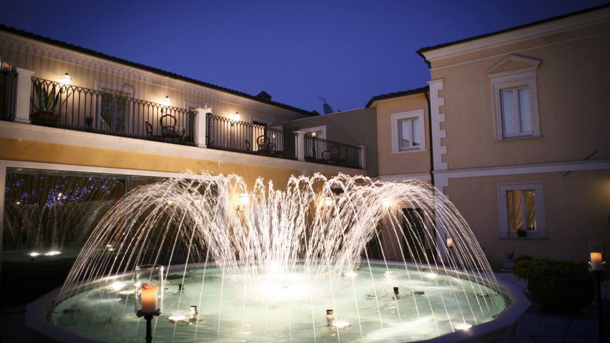 Turrivalignani Hotel | Regis Resort