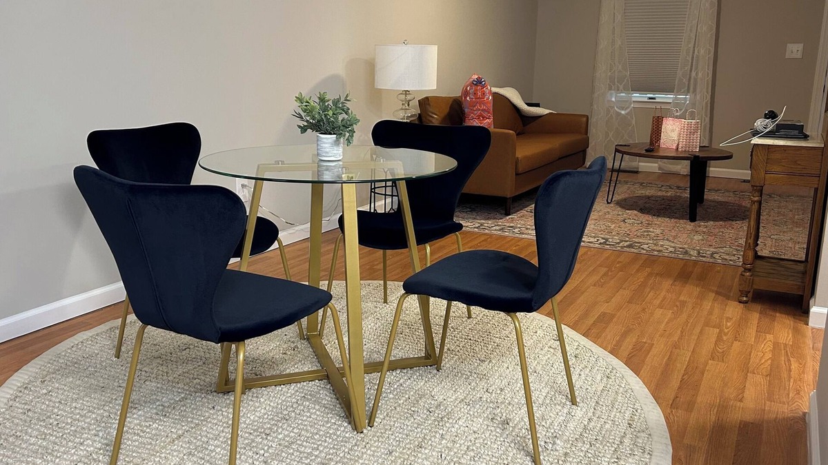 The Pines Apartment | Rehoboth Ave Apartment - 2 blocks from the beach- In the heart of Rehoboth Beach