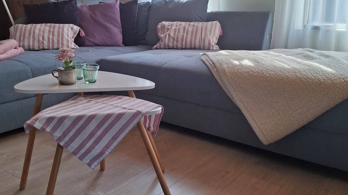 Sjotofta House | Reindeer farm with cozy vacation home