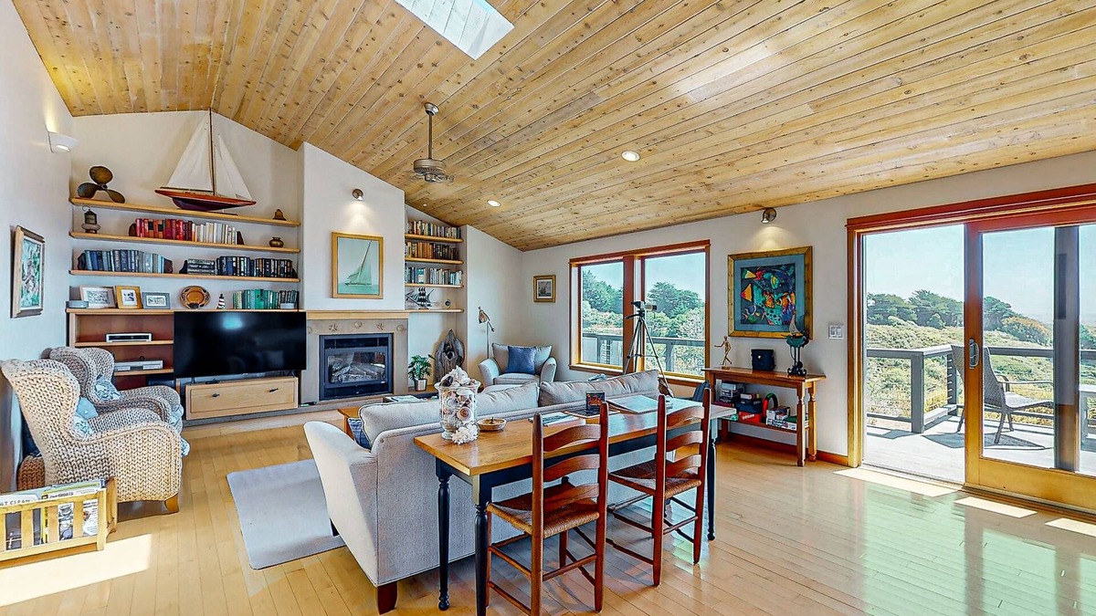 Manchester House | Rejuvenate in this home with fire place, hot tub, ocean/lighthouse/sunset views