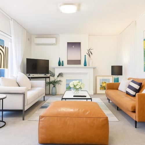 Toorak Villa | REL 3B Toorak Whitehouse Corporate home