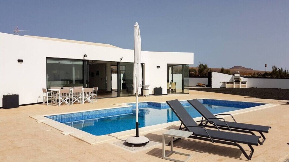 La Oliva House | Relaxed holidays between nature and sport