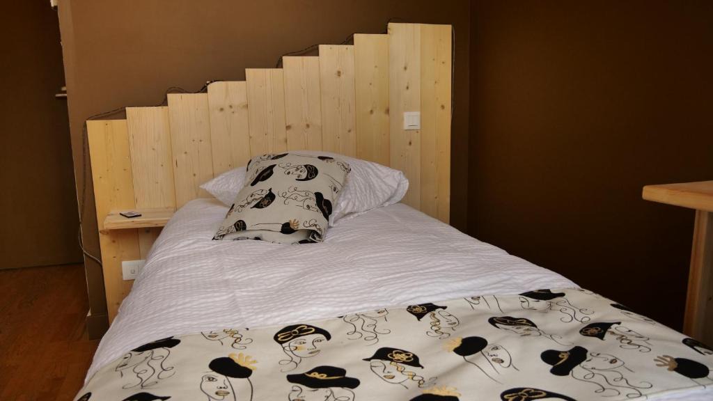 Les Halles Hotel | Relais des Monts du Lyonnais