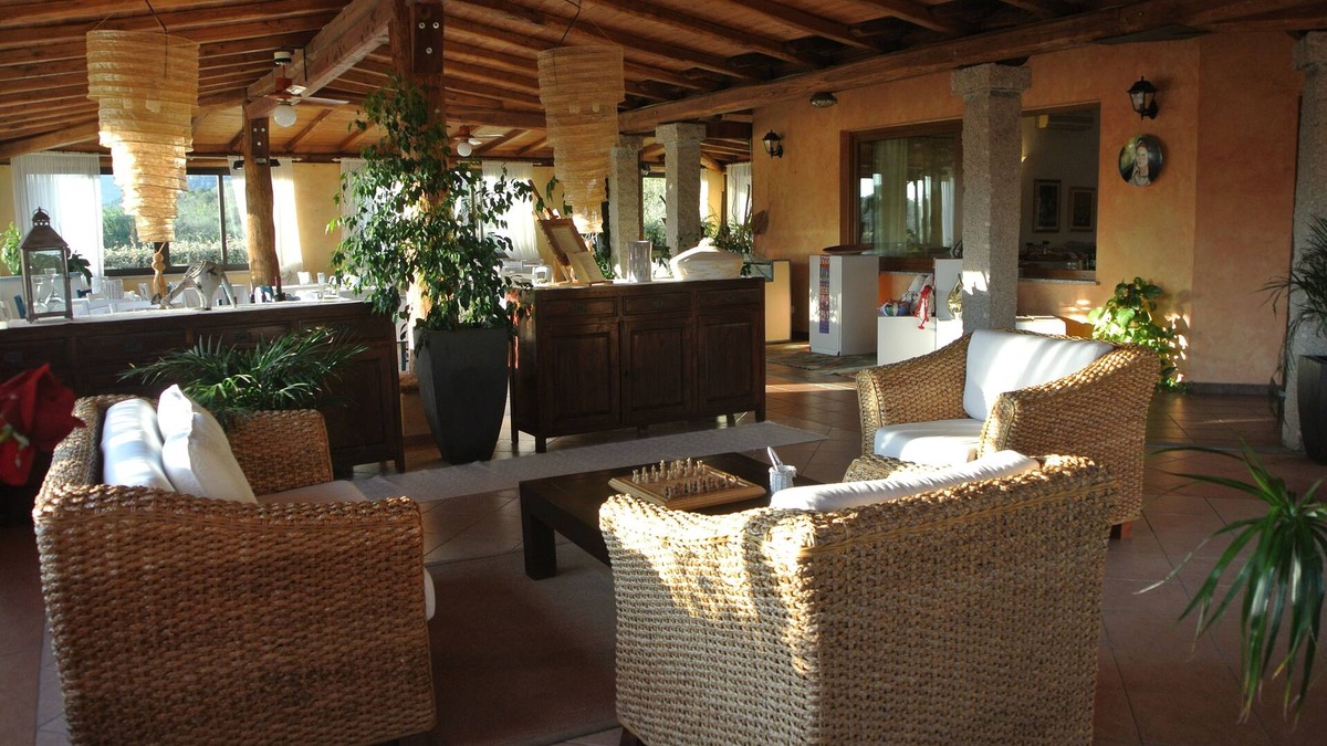 Porto Taverna Hotel | Relais Fenicottero Rosa