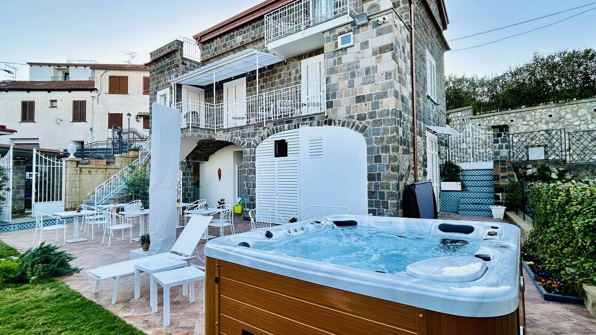 Sant'Agata sui Due Golfi House | Relais Loggia Li Galli