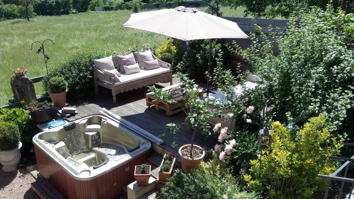 Saint-Haon-le-Chatel House | Relais St Jacques - Roanne