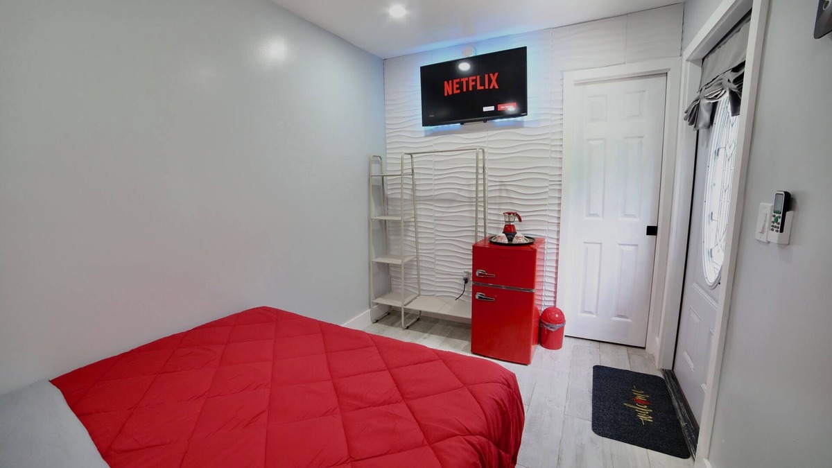 Sweetwater Apartment | Relajate en este escapada única y tranquila.