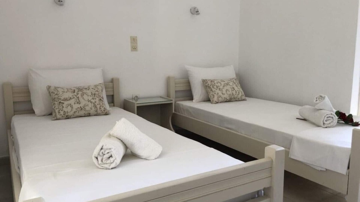 Molos House | relax and cosy atmosphere waiting for you to make your holidays better!