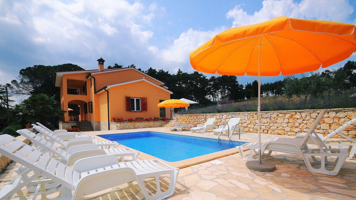 Martinski Apartment | Relax And Enjoy The Peace Of Nature In Traditional Istrian Village