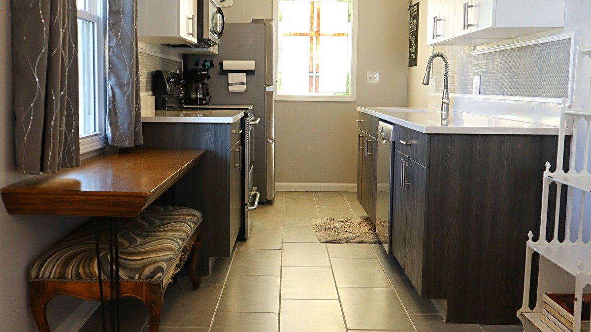 Miamisburg House | Relax and unwind with deluxe hot tub close to downtown Miamisburg.
