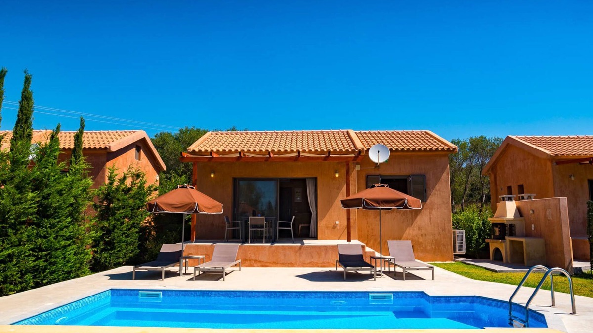 Svoronata Villa | Relax at Villa Rhea, just a short walk from the beautiful Ai Helis Beach