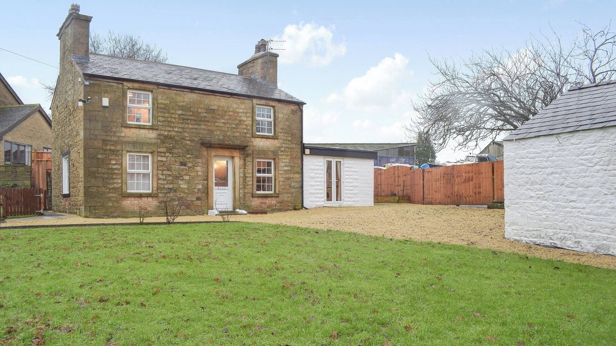 Knott End-on-Sea Cottage | Relax by the stream in the garden or visit the historic city of Lancaster.