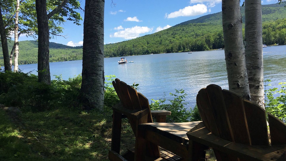 Rumney House | Relax & enjoy 240' lake frontage on Stinson Lake- Rumney, NH, with private beach