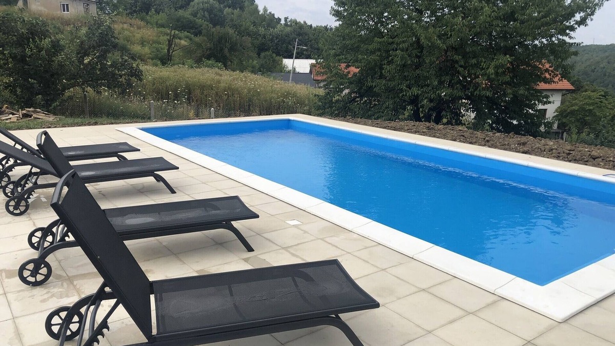 Banja Luka Villa | Relax House Banja Luka - Two Bedroom Villa with Swimming Pool