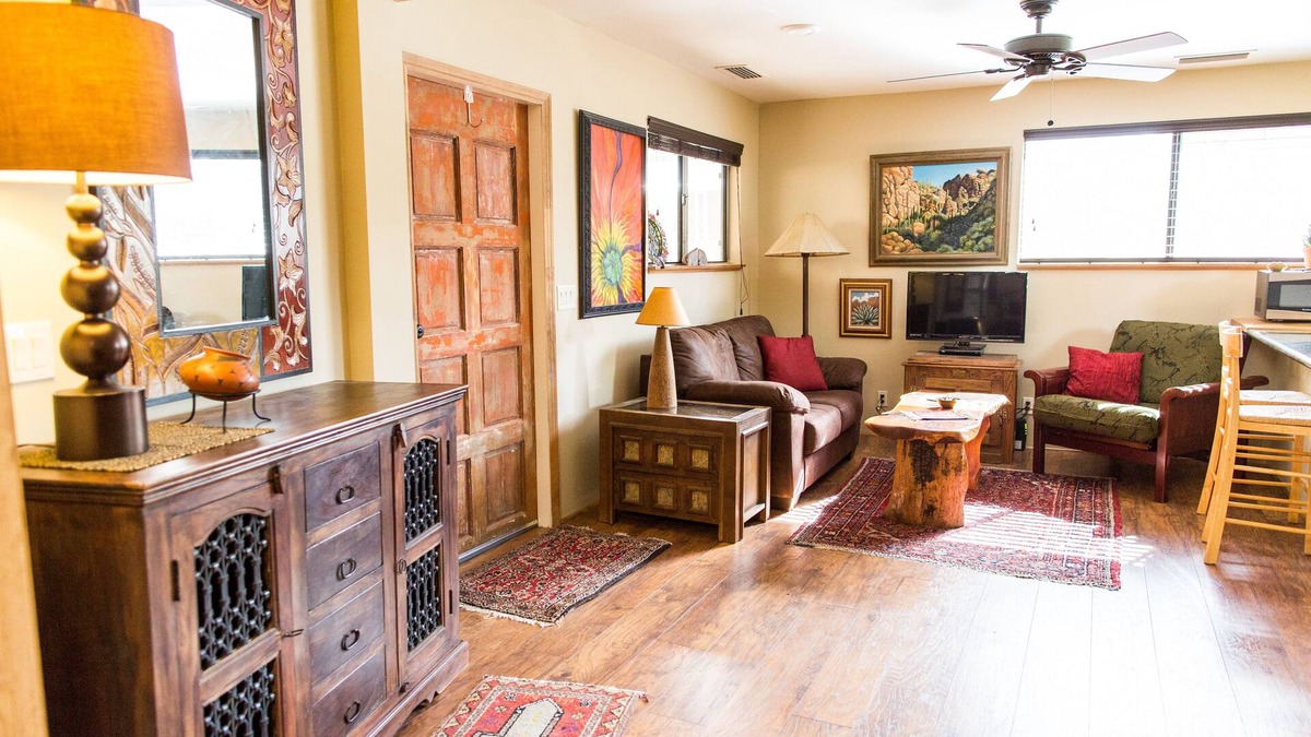 West Sedona Cottage | Relax in a Cozy Hideaway for Two, close to everything, and pet friendly.