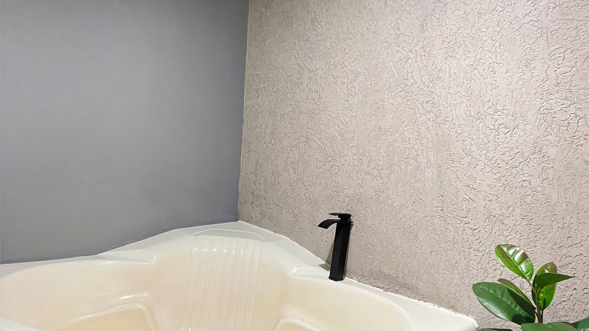 Neiva Apartment | Relax in Neiva: Modern apartment with bathtub close to Clinica Abner Lozano