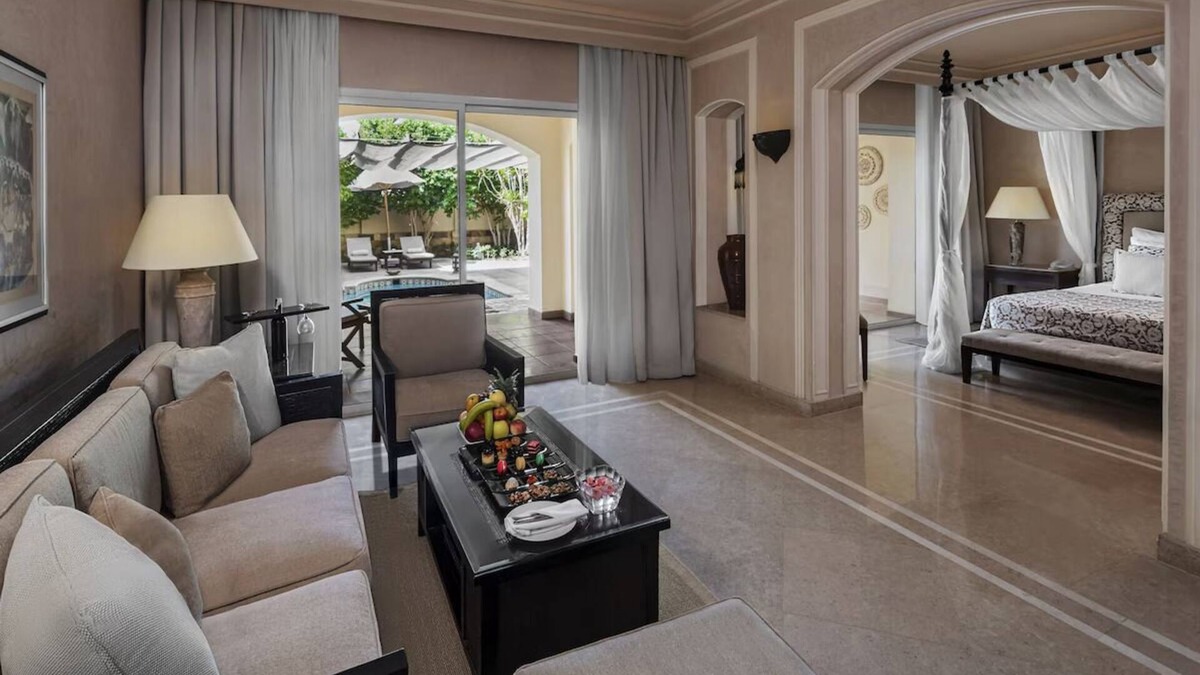 Makadi Bay Hotel | Relax in Oasis Room Near Makadi Water World Aqua Park – Short Drive