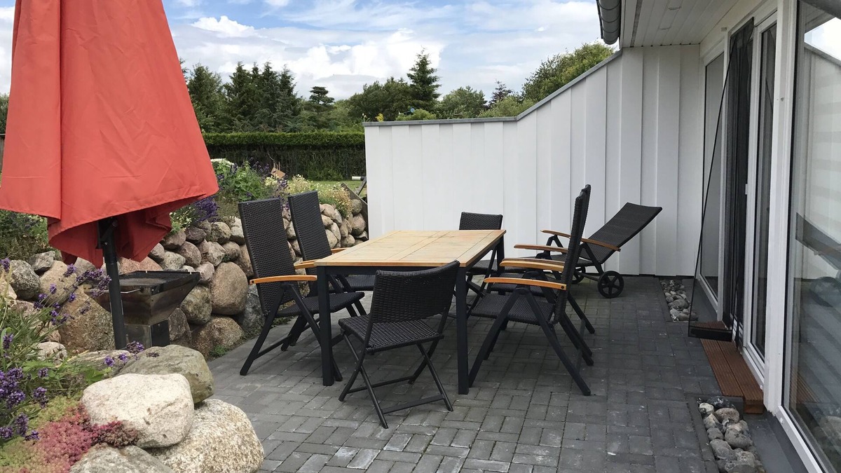 Dabitz House | Relax in our small fishing village.