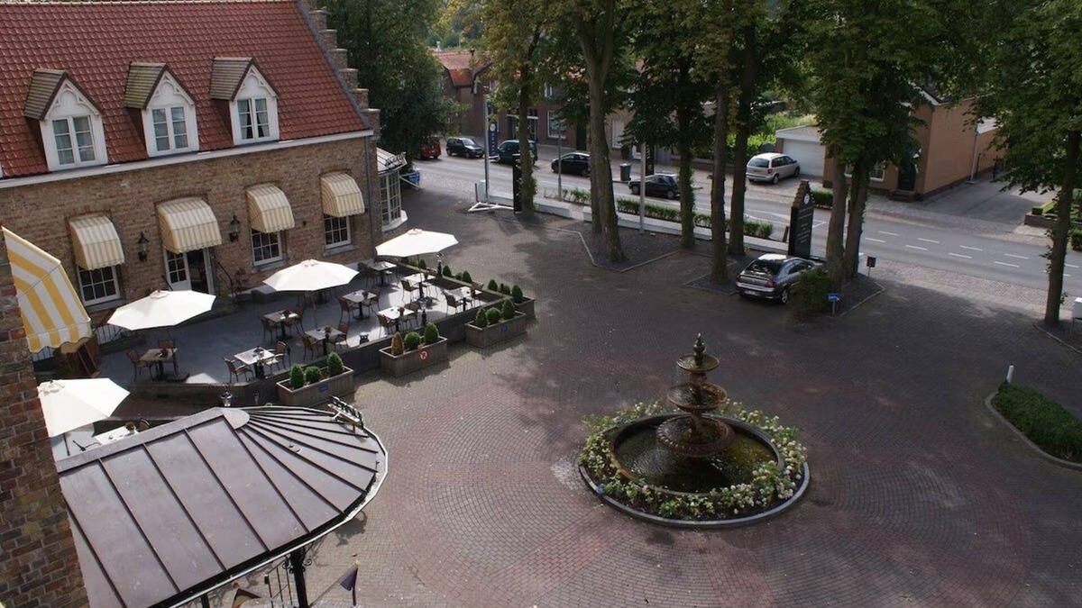 Sluis Hotel | Relax in Sluis – Comfortable Room Near Museums, Cafés & the Belgian Border