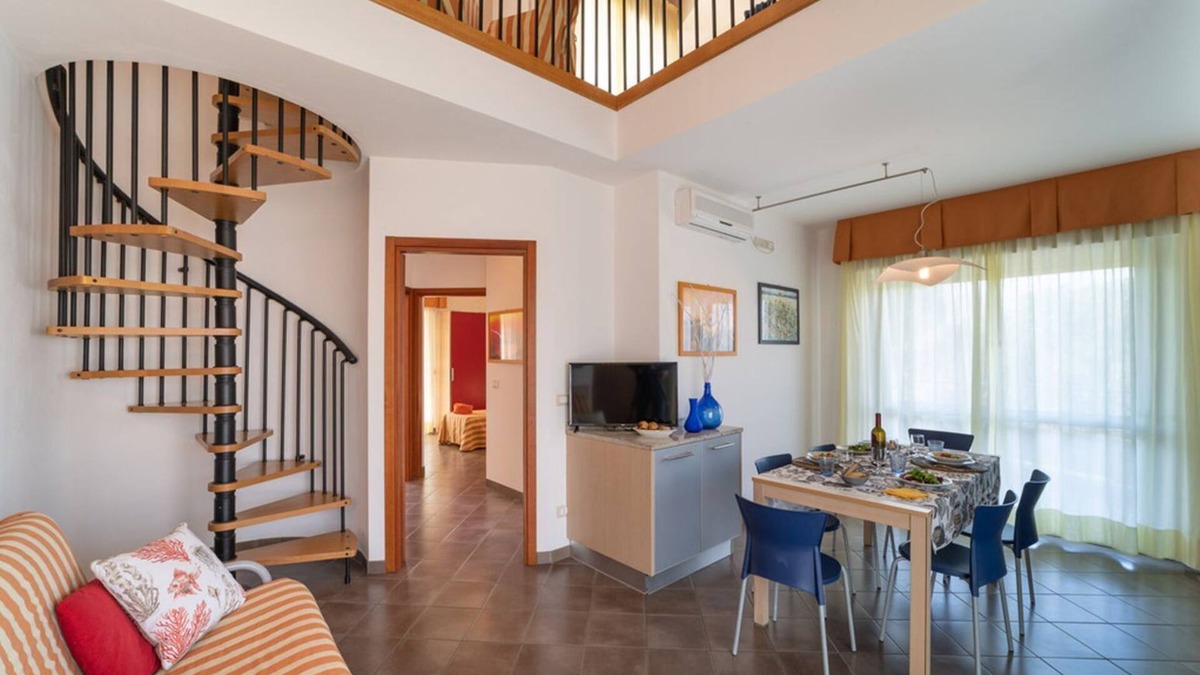 Bibione Pineda Apartment | Relax in Style and Comfort by the Pool