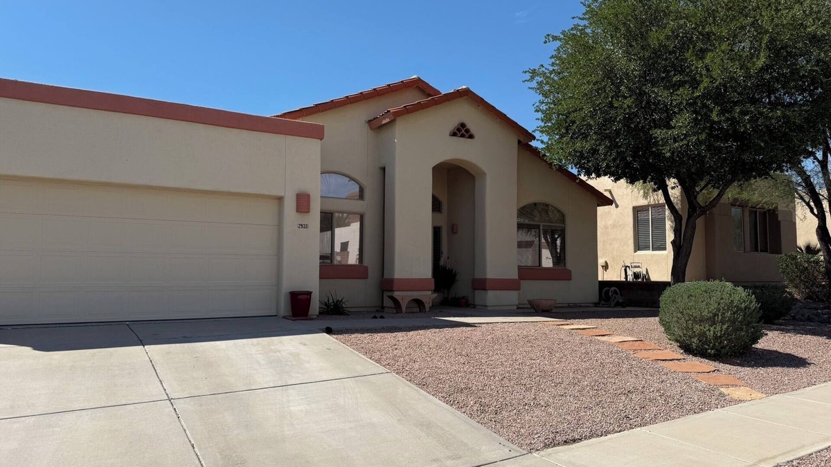 Tucson House | Relax in style with spa-like comfort, breathtaking views, and elegant design.