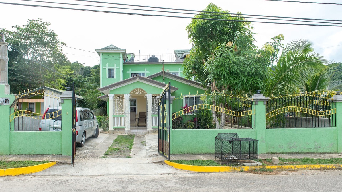 Rhyne Park Village House | Relax In Sunny Jamaica one of the best and safe home to rent.