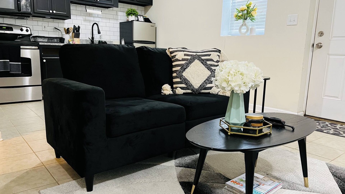 Ferndale House | Relax in this 7-mins-Away E’thing Cozy Modern Studio-Near BWI,Arundel Mills etc