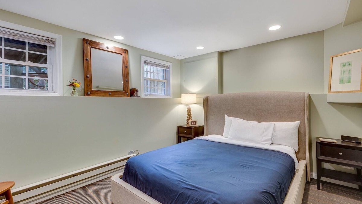 Pulaski Park Apartment | Relax in Winter Park - You Will LOVE the Garden Access and the Classic, Comfortable Feeling by AllSet Turnover