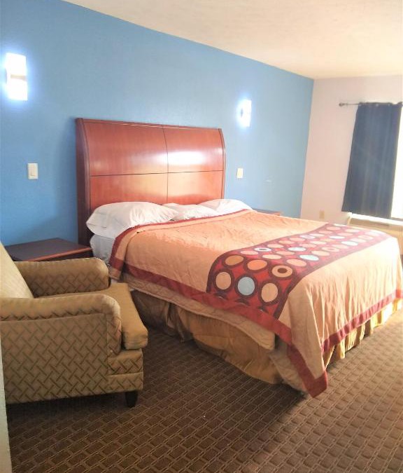 Canton Hotel | Relax Inn Canton